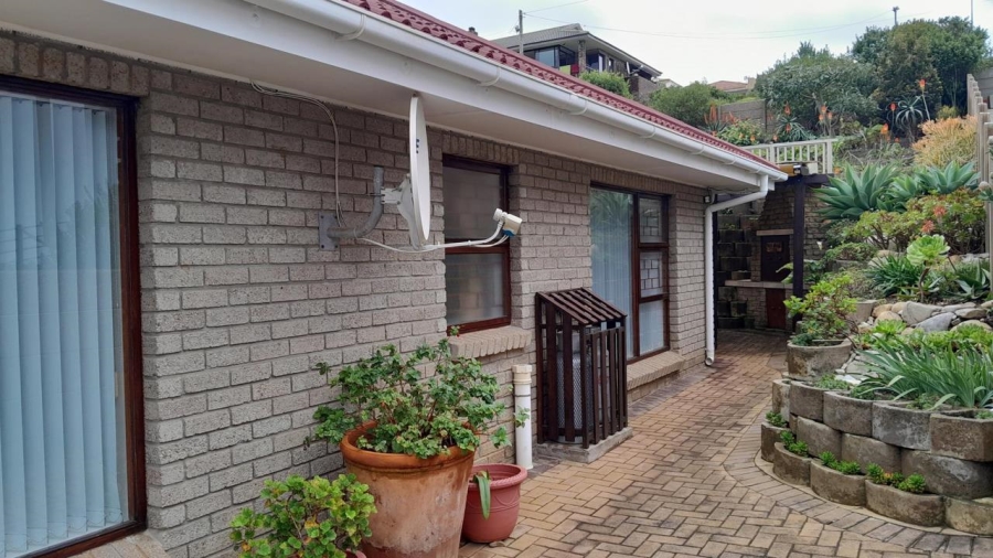 4 Bedroom Property for Sale in Dana Bay Western Cape